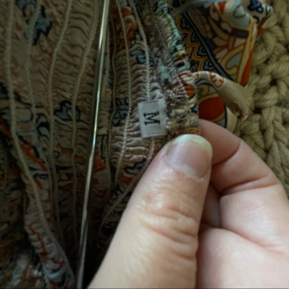 Cute summer strapless romper bought off Amazon and never worn! - Picture 4 of 4